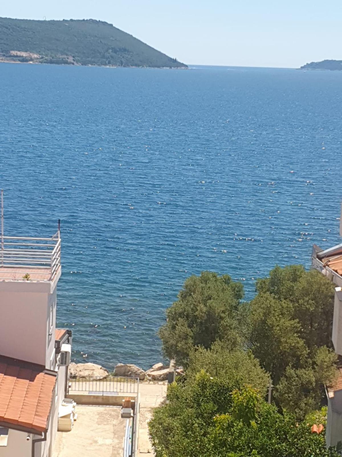 Sea View Apartments Herceg Novi Exterior photo
