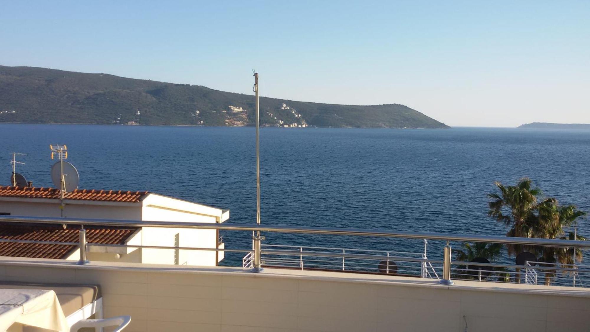 Sea View Apartments Herceg Novi Room photo